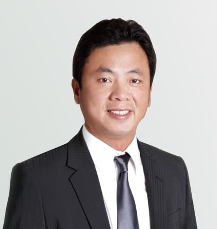 李正榮 - 集團執行董事 