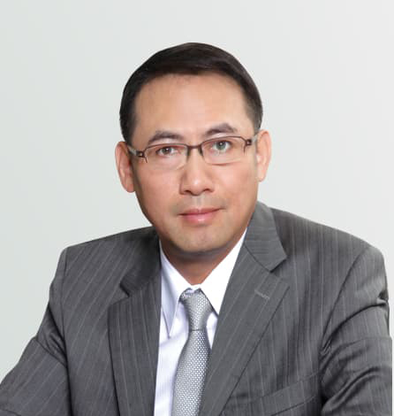 曾海華 - 集團執行董事 